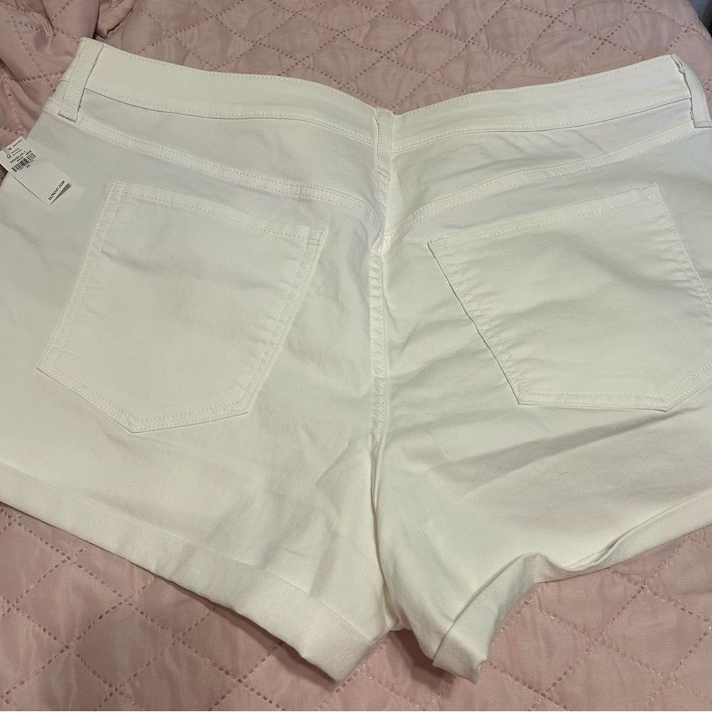 NWT Old Navy high rise WOW White Jean Shorts - Picture 6 of 10